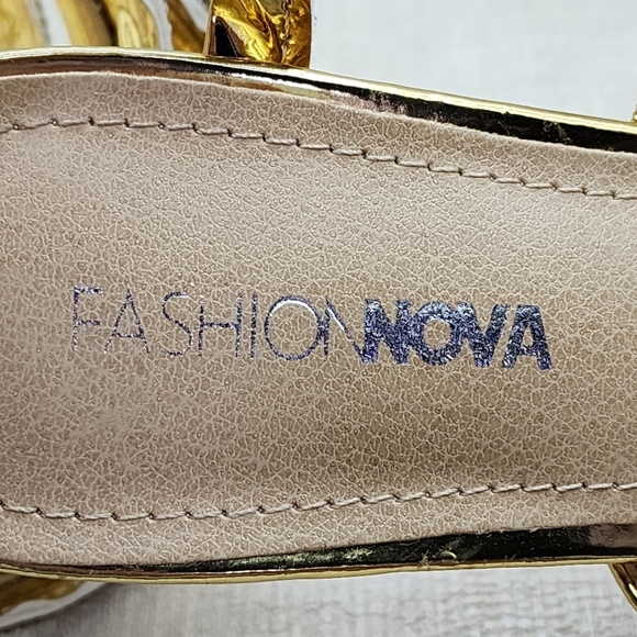 Fashion Nova Women’s Always Undefeated Wrap Up Heels Gold- 9 - Picture 8 of 10